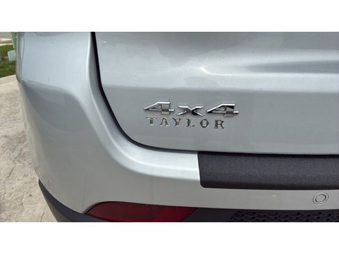 Used 2025 Jeep Compass Limited AWD/4WD image 28