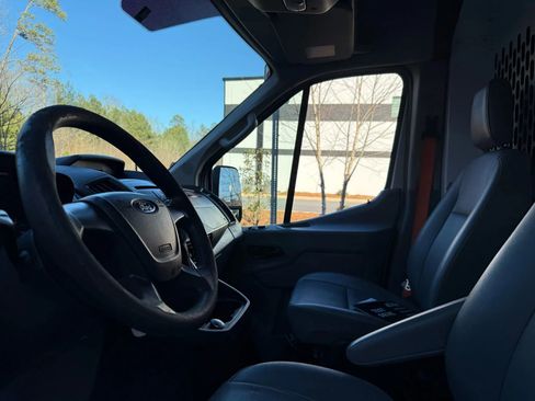 Used 2019 Ford Transit 150 148 Medium Roof image 14