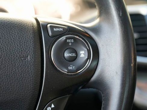 Used 2015 Honda Accord Touring image 44