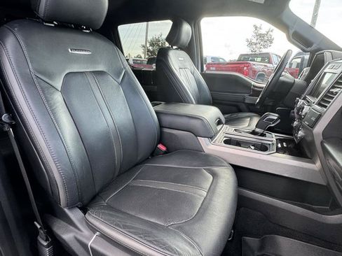 Used 2016 Ford F150 Platinum w/ Equipment Group 701A Luxury AWD/4WD image 25