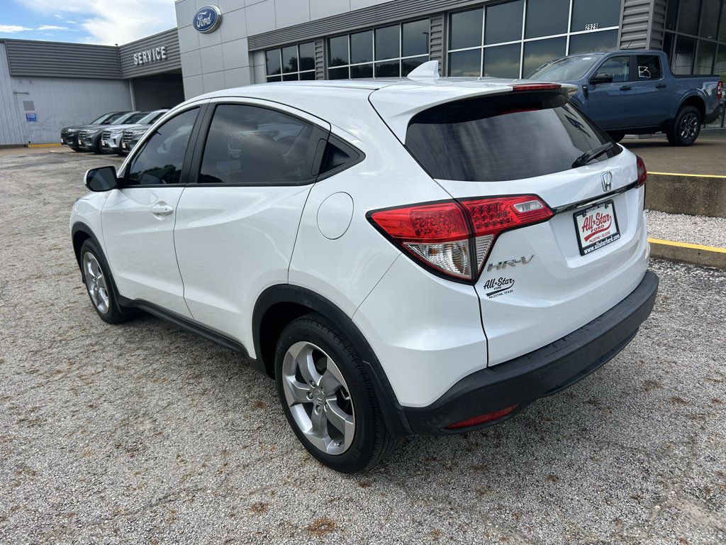 Used 2022 Honda HR-V LX image 7