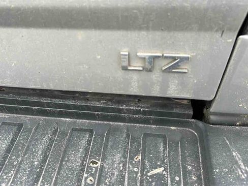 Used 2018 Chevrolet Silverado 3500 LTZ w/ Duramax Plus Package AWD/4WD image 9