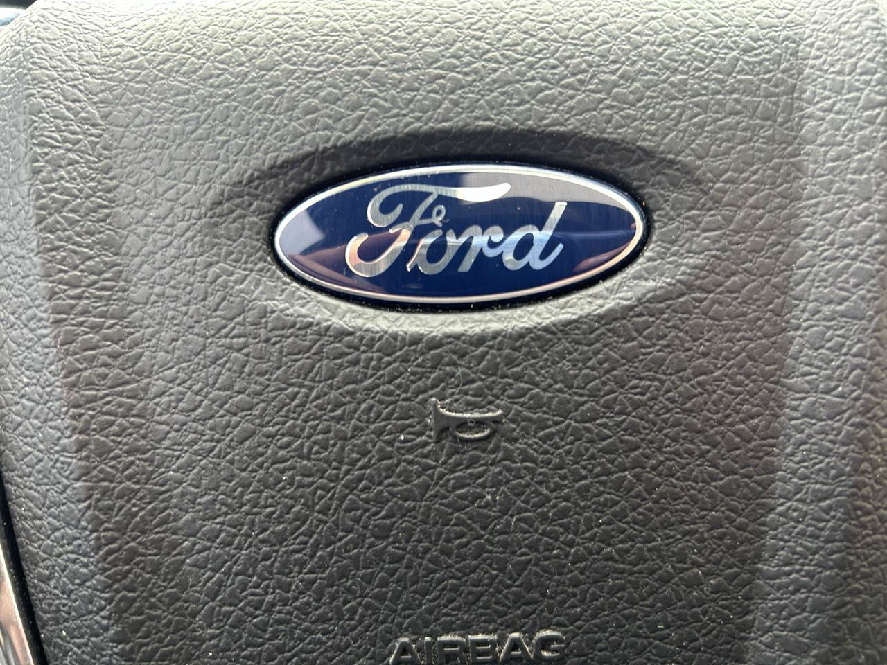 Used 2016 Ford Expedition Platinum AWD/4WD image 22