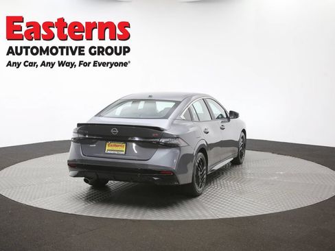 Used 2026 Nissan Sentra SR w/ Floor Mat Package FWD image 37
