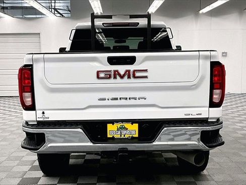 Used 2023 GMC Sierra 3500 SLE w/ SLE Value Package image 4