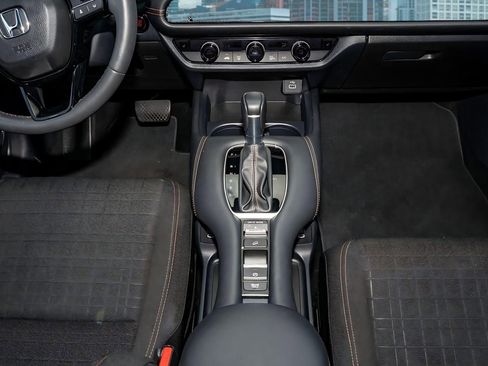 Certified 2024 Honda HR-V Sport image 24