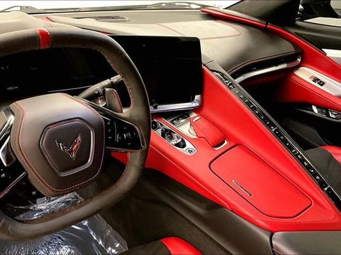Used 2023 Chevrolet Corvette Stingray Premium Cpe w/ Battery Protection Package RWD image 7