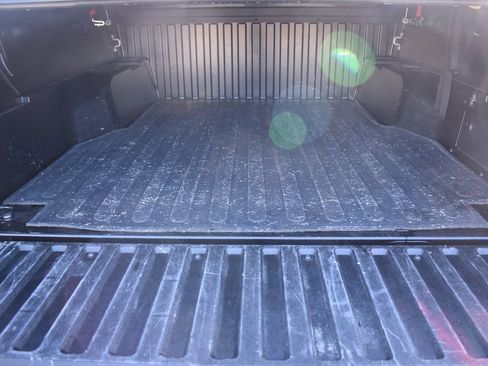 Used 2021 Toyota Tacoma SR5 image 7