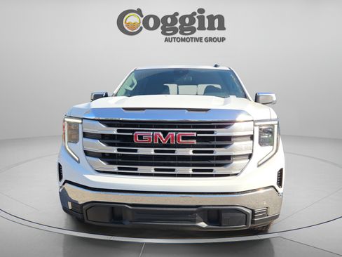 New 2026 GMC Sierra 1500 SLE w/ Preferred Package RWD image 8