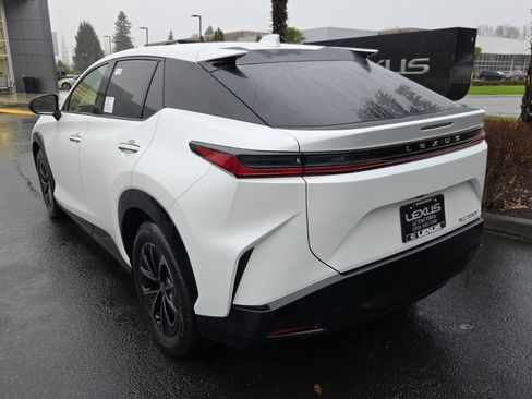 New 2026 Lexus RZ 350e image 3