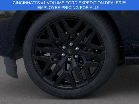 New 2026 Ford Expedition Max Platinum w/ Stealth Performance Package AWD/4WD image 19