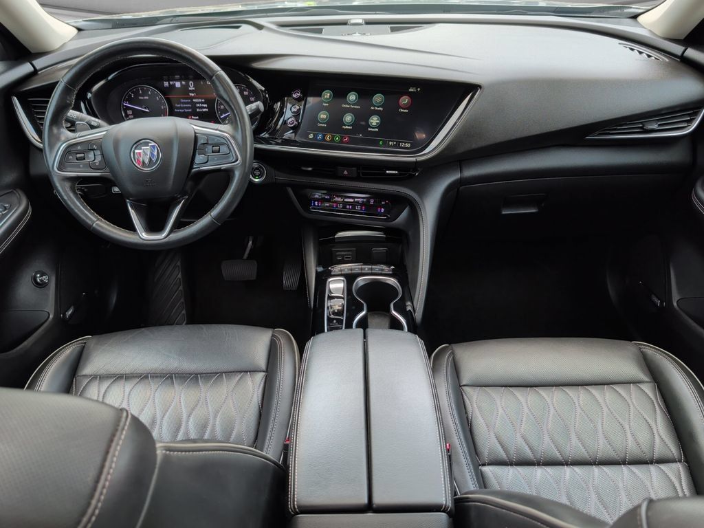 Used 2023 Buick Envision Avenir AWD/4WD image 18