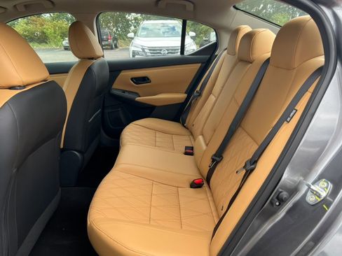 New 2025 Nissan Sentra SV w/ SV Premium Package image 4