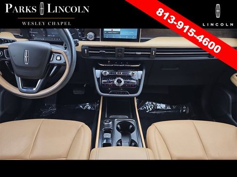 Used 2020 Lincoln Corsair Reserve image 13