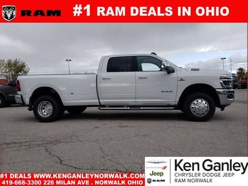 New 2026 RAM 3500 Laramie w/ Max Tow Package AWD/4WD image 6
