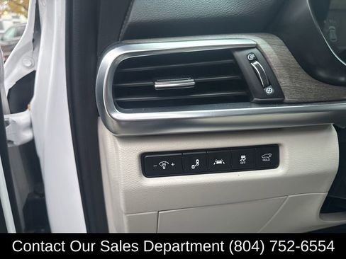 Used 2022 Kia Telluride EX w/ EX Premium Package image 21