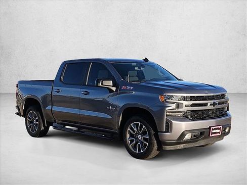 Used 2021 Chevrolet Silverado 1500 RST image 3