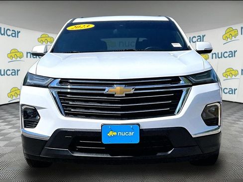 Used 2023 Chevrolet Traverse LT AWD/4WD image 2