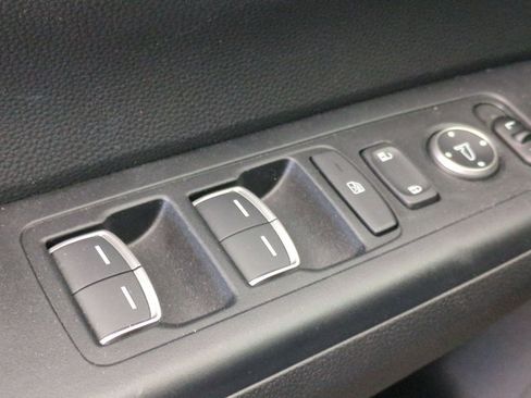 Used 2025 Honda CR-V EX-L image 14