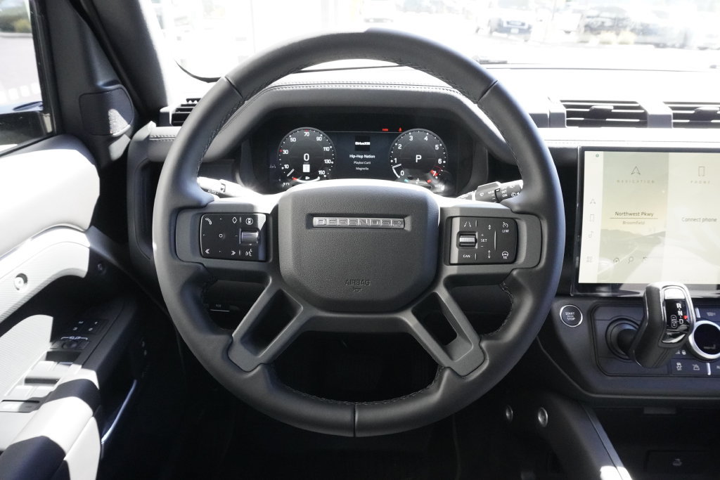 New 2026 Land Rover Defender 110 X-Dynamic SE AWD/4WD image 10