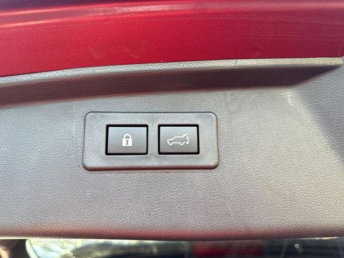 Used 2025 Subaru Outback Limited w/ Popular Package #2 image 15