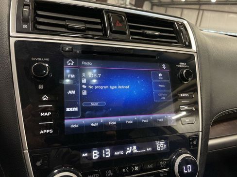 Used 2019 Subaru Outback 3.6R Limited image 19