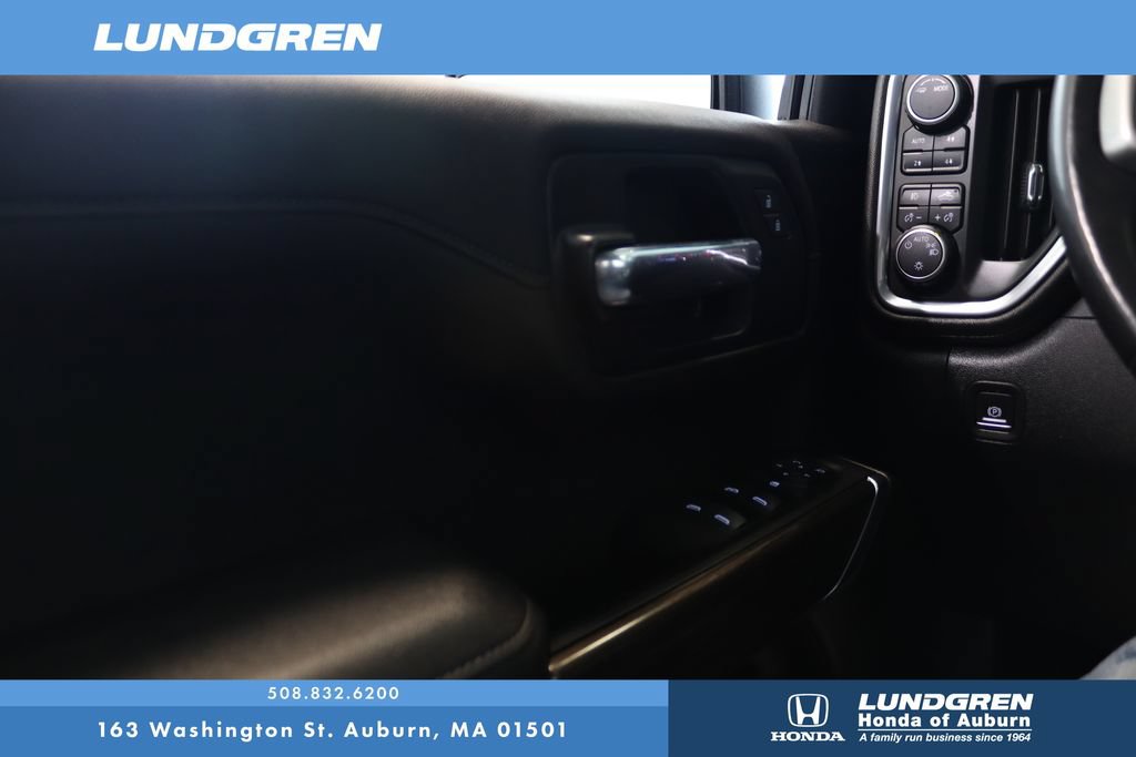 Used 2022 Chevrolet Silverado 1500 RST AWD/4WD image 27