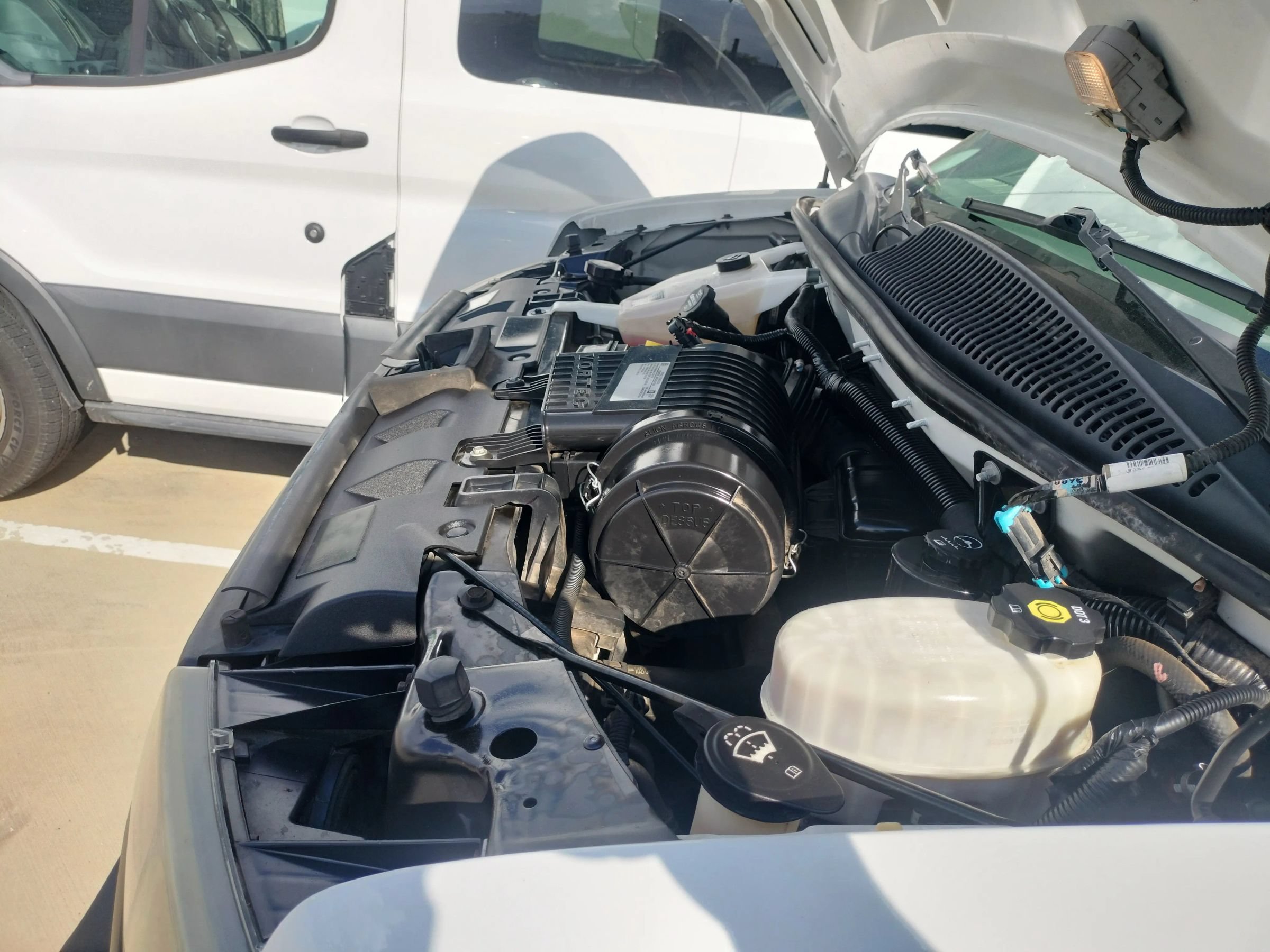 Used 2019 Chevrolet Express 2500 LS w/ Driver Convenience Package RWD image 20