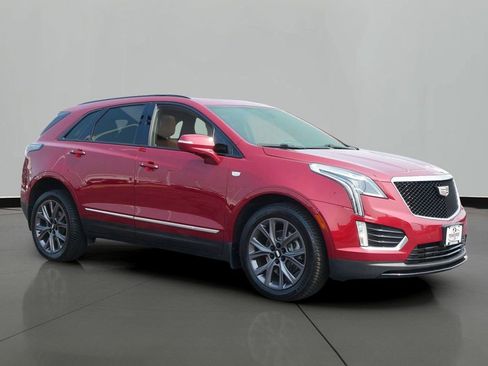 Used 2020 Cadillac XT5 Sportv w/ LPO, Floor Liner Package image 4