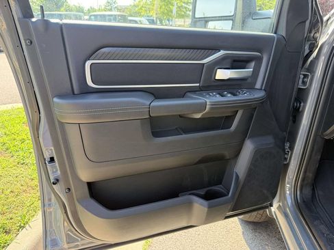New 2026 RAM 3500 Big Horn AWD/4WD image 31