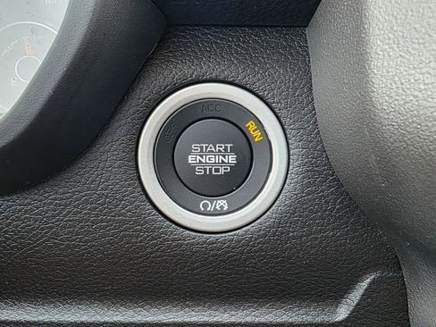 Used 2019 RAM 1500 Big Horn image 34