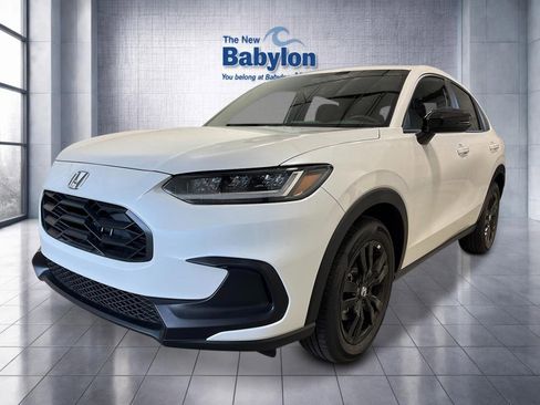 New 2026 Honda HR-V Sport image 1