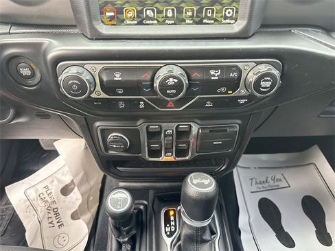 Used 2022 Jeep Wrangler Unlimited Willys image 18
