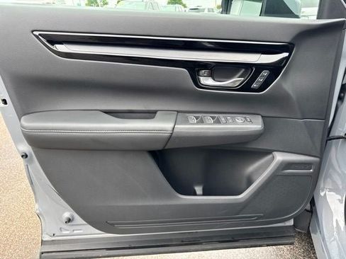 Used 2024 Honda CR-V EX-L image 8
