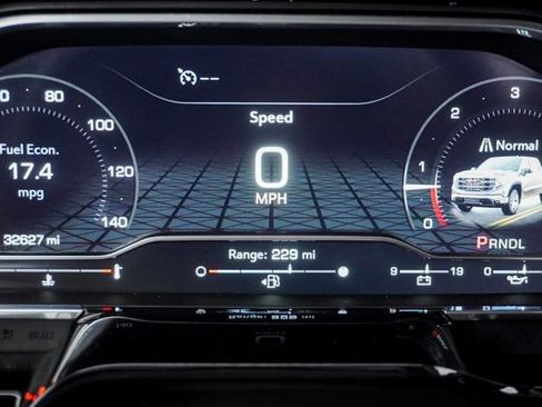 Used 2023 GMC Sierra 1500 SLE image 21