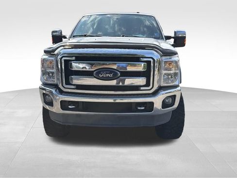 Used 2015 Ford F250 Lariat w/ Lariat Ultimate Package AWD/4WD image 2