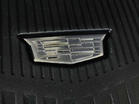 Used 2024 Cadillac XT6 Sport AWD/4WD image 11