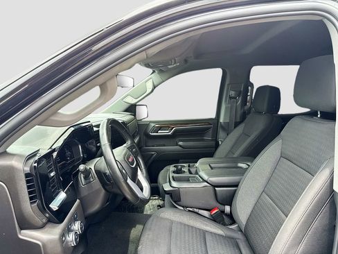 Used 2024 GMC Sierra 1500 Elevation AWD/4WD image 10