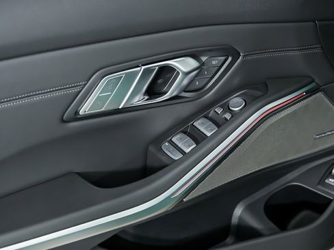 Used 2026 BMW M3 Competition w/ Executive Package image 18