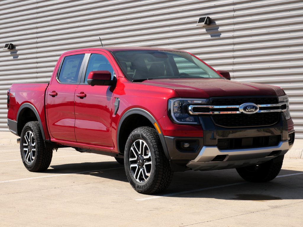 New 2026 Ford Ranger Lariat w/ FX4 Off-Road Package AWD/4WD image 1