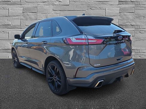 Used 2022 Ford Edge ST w/ Equipment Group 401A AWD/4WD image 8