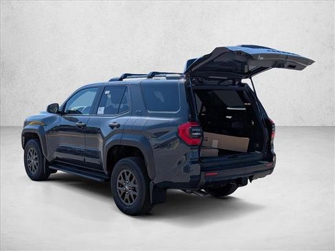 New 2026 Toyota 4Runner SR5 image 9