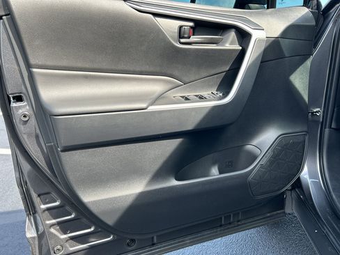 Used 2024 Toyota RAV4 LE image 23