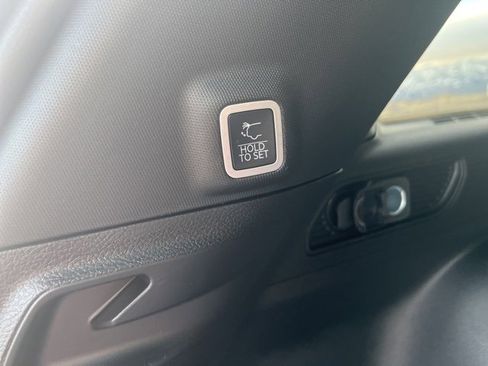 New 2025 Jeep Grand Cherokee Limited image 10