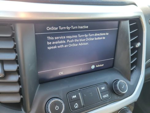 Certified 2023 GMC Acadia SLE w/ Driver Convenience Package AWD/4WD image 13