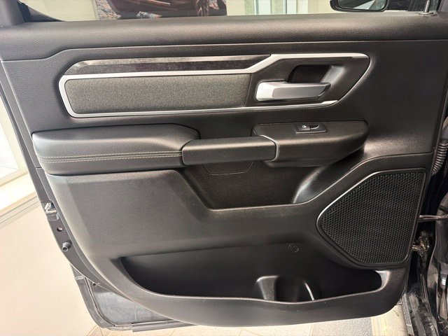 Used 2020 RAM 1500 Big Horn AWD/4WD image 14