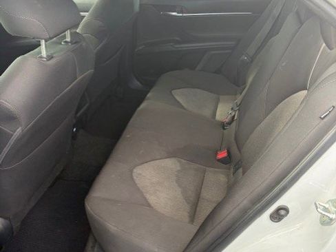 Used 2022 Toyota Camry LE image 15