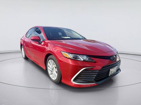 Used 2023 Toyota Camry LE FWD image 1