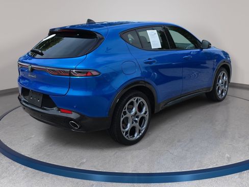 Used 2024 Alfa Romeo Tonale Veloce AWD/4WD image 6