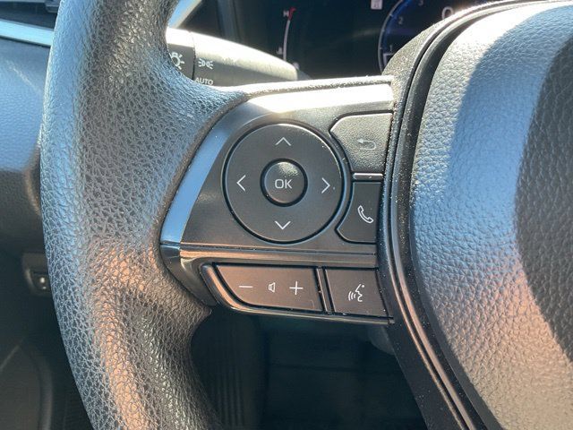 Used 2026 Toyota Corolla LE FWD image 22